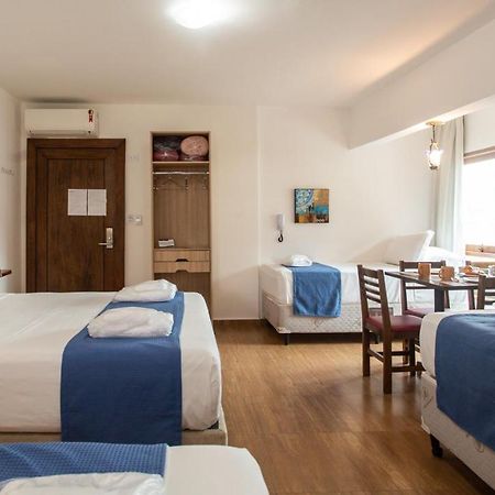 Hotel Chalet Monet - Granja Vianna كوتيا المظهر الخارجي الصورة