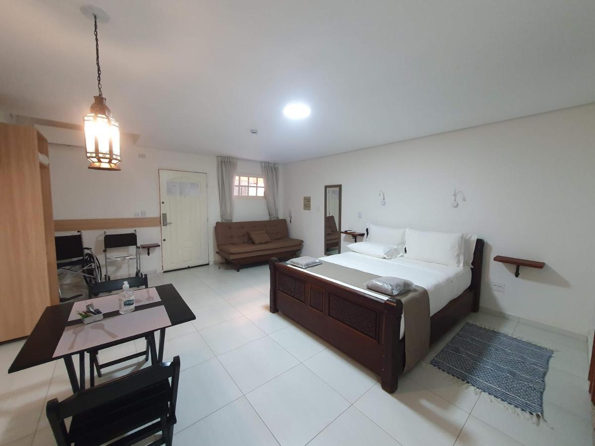 Hotel Chalet Monet - Granja Vianna كوتيا المظهر الخارجي الصورة