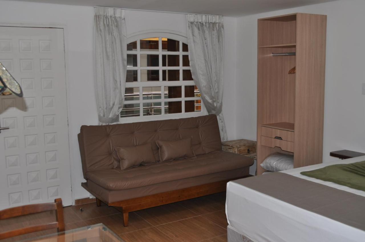 Hotel Chalet Monet - Granja Vianna كوتيا المظهر الخارجي الصورة