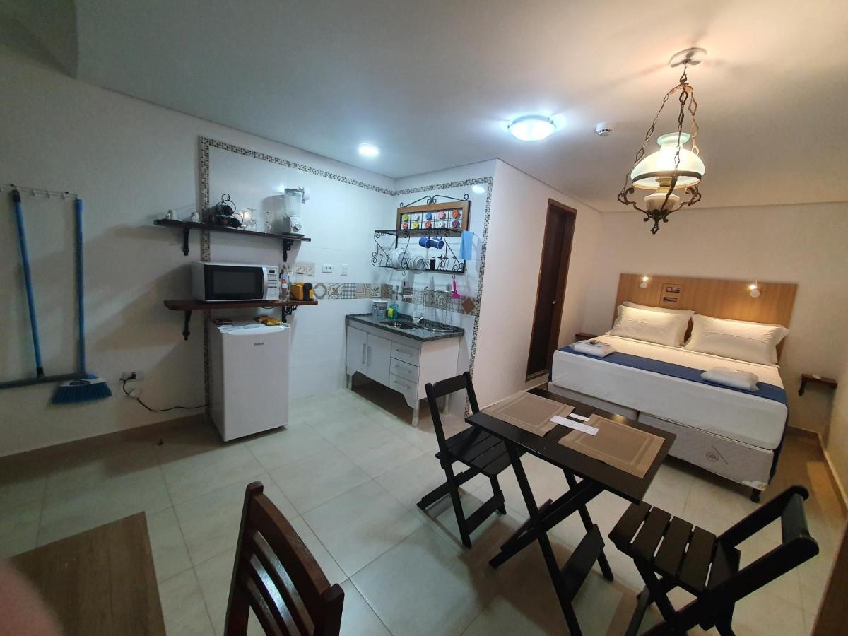 Hotel Chalet Monet - Granja Vianna كوتيا الغرفة الصورة