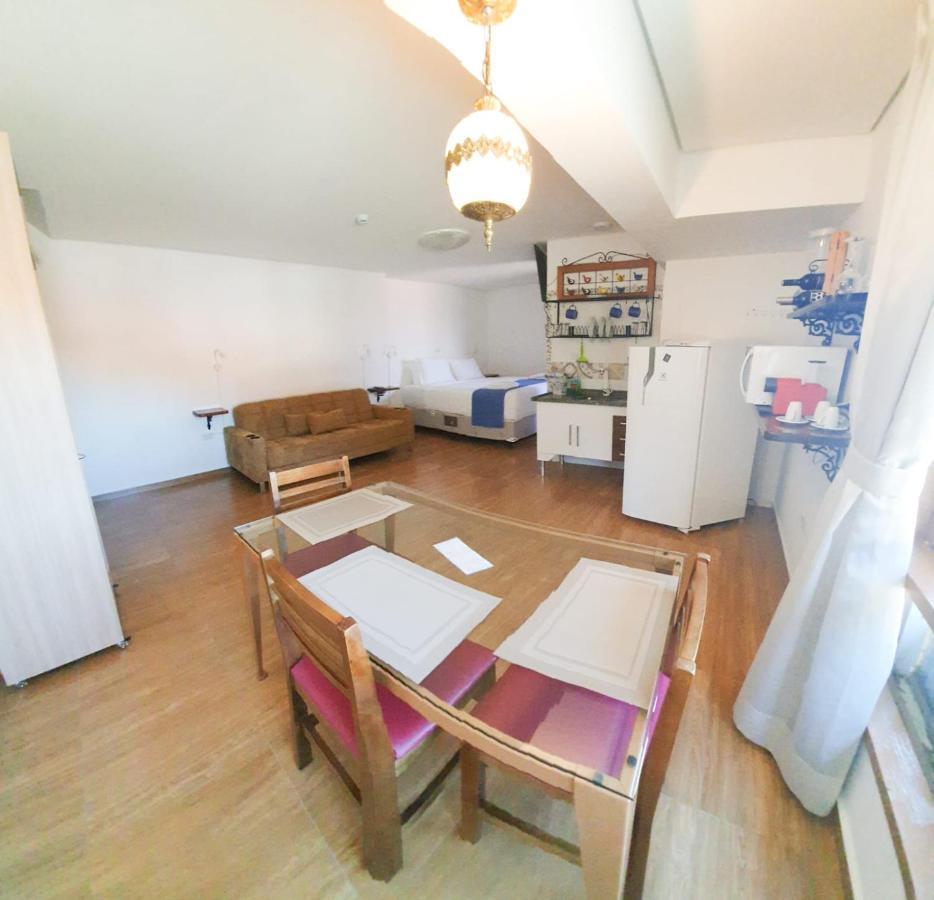 Hotel Chalet Monet - Granja Vianna كوتيا المظهر الخارجي الصورة