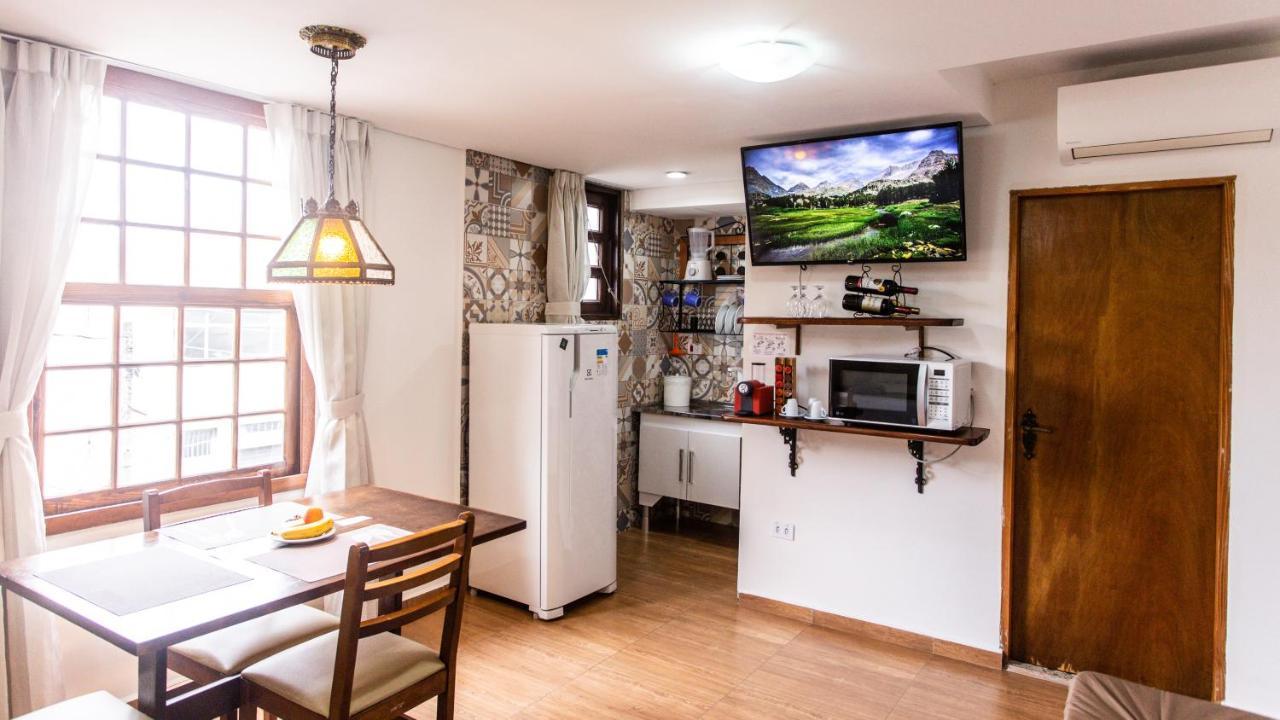 Hotel Chalet Monet - Granja Vianna كوتيا المظهر الخارجي الصورة