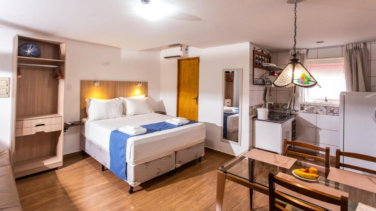 Hotel Chalet Monet - Granja Vianna كوتيا المظهر الخارجي الصورة