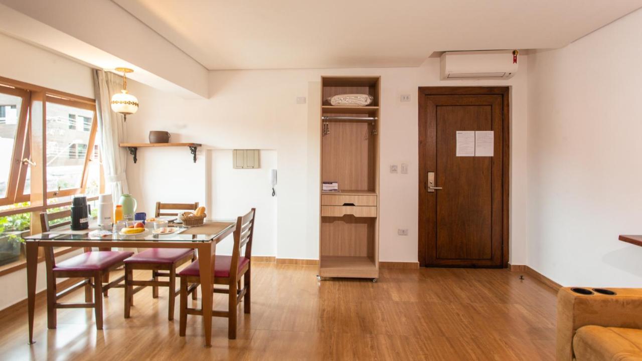 Hotel Chalet Monet - Granja Vianna كوتيا المظهر الخارجي الصورة
