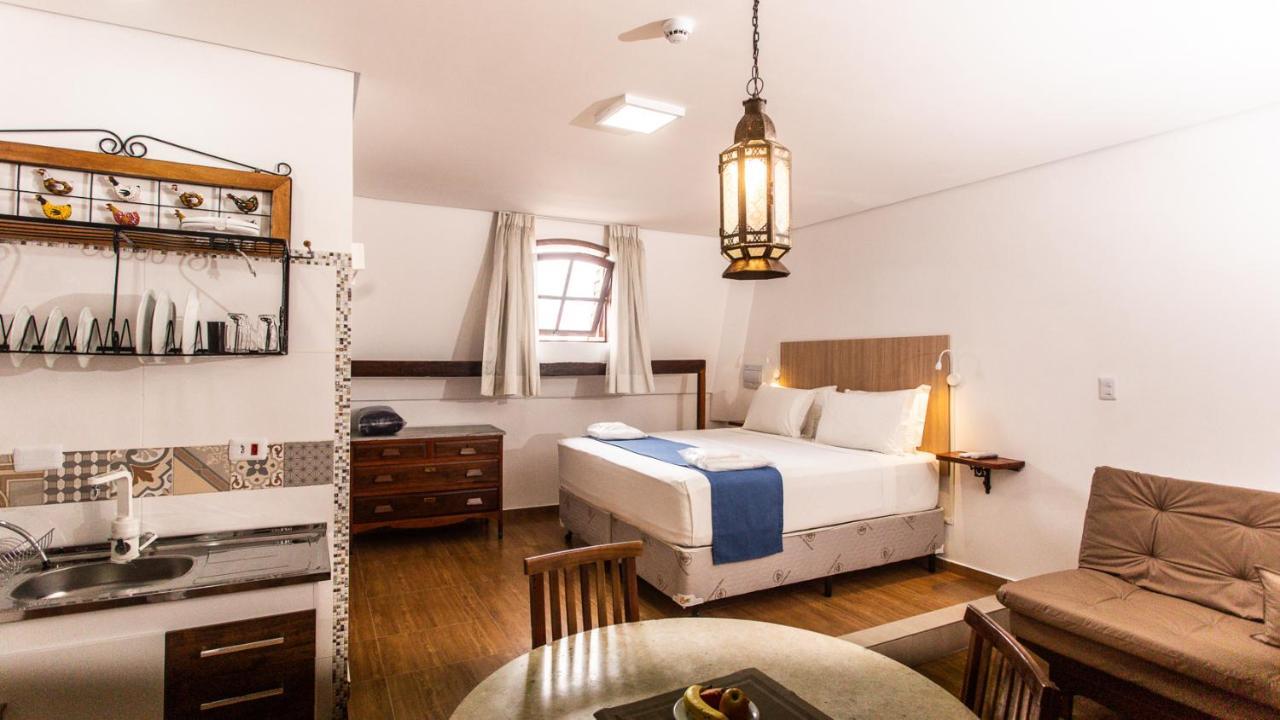 Hotel Chalet Monet - Granja Vianna كوتيا المظهر الخارجي الصورة